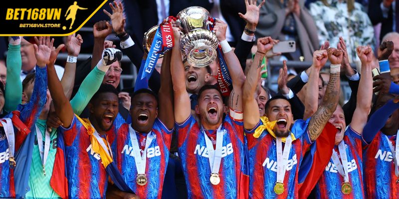 Crystal Palace và mục tiêu lọt vào top 6